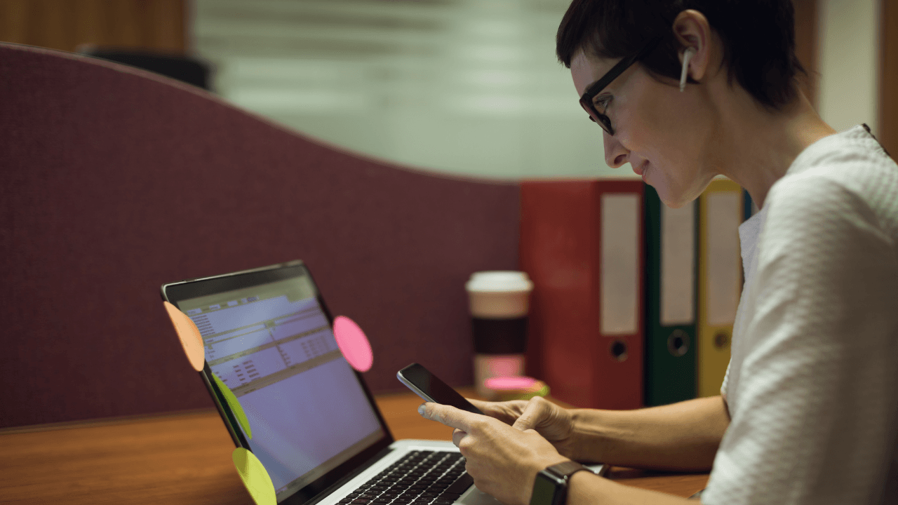 Arti Self Service: Pengertian, Jenis, dan Manfaatnya bagi Bisnis Modern
